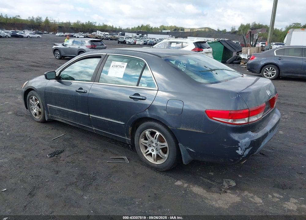 2003 HONDA ACCORD 3.0 EX VIN: 1HGCM66593A039192