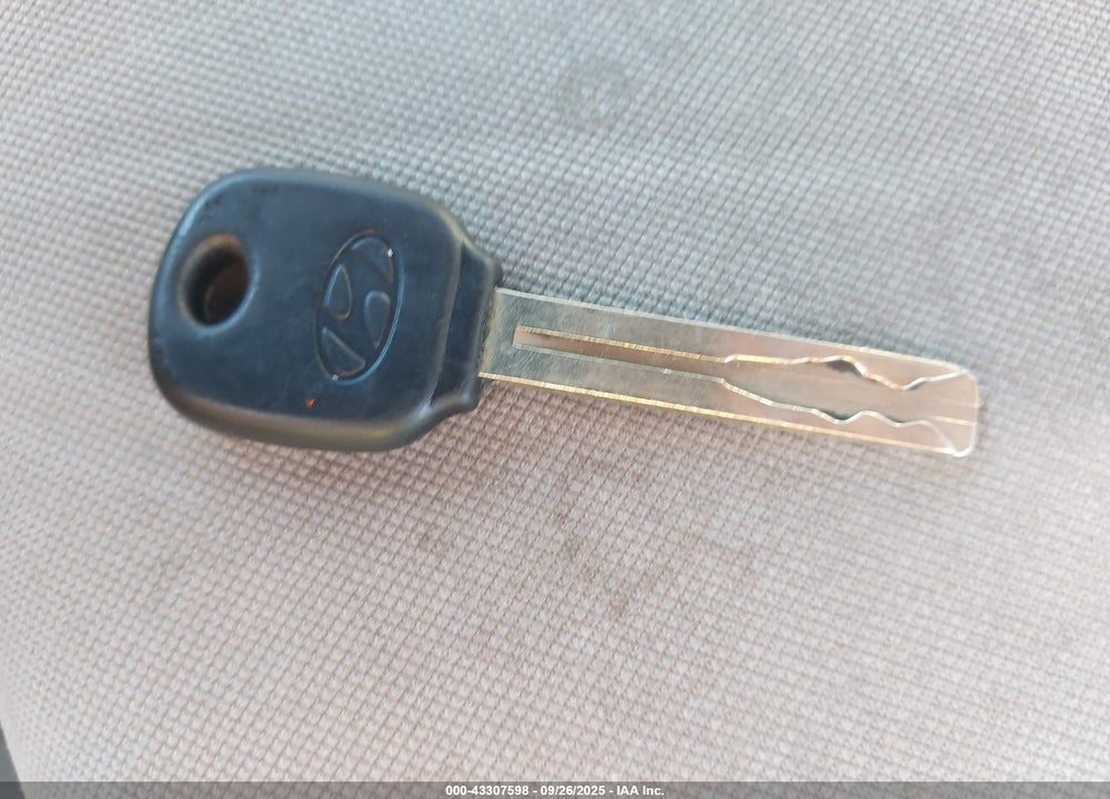 2015 HYUNDAI SONATA VIN: 5NPE24AF9FH119090
