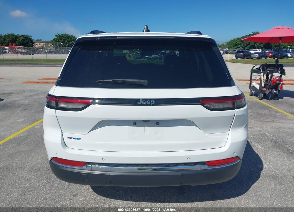 2024 JEEP GRAND CHEROKEE 4XE VIN: 1C4RJYB63RC720666