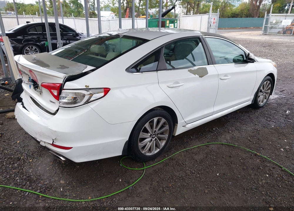 2017 HYUNDAI SONATA SPORT VIN: 5NPE34AF9HH445567