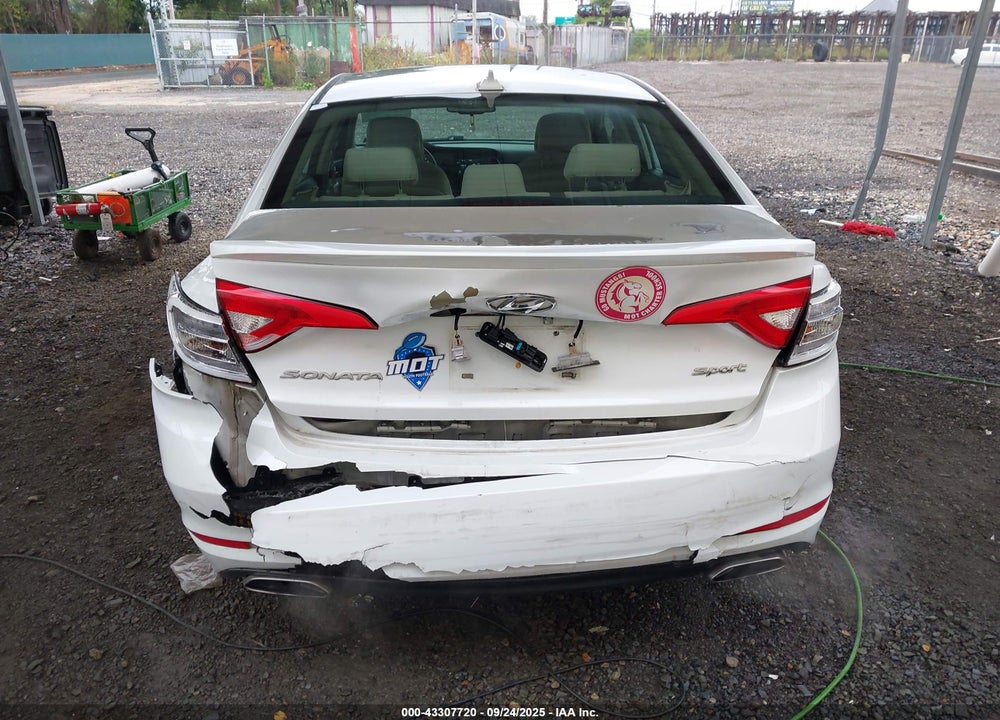 2017 HYUNDAI SONATA SPORT VIN: 5NPE34AF9HH445567