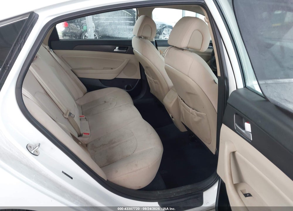 2017 HYUNDAI SONATA SPORT VIN: 5NPE34AF9HH445567