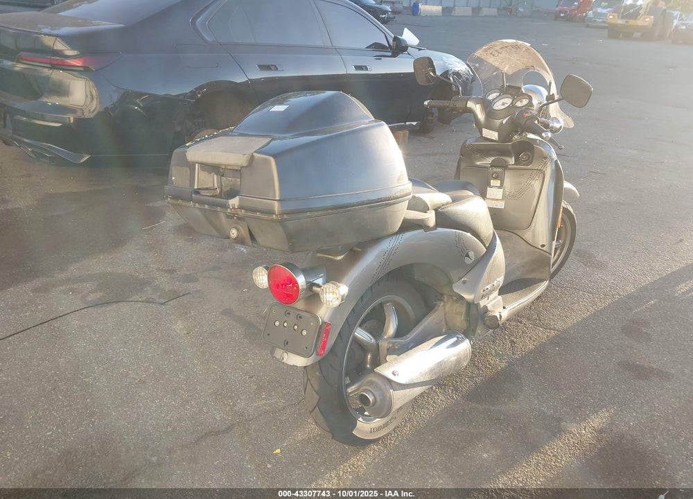 2006 APRILIA SCARABEO 250 VIN: ZD4TDC0096S000048
