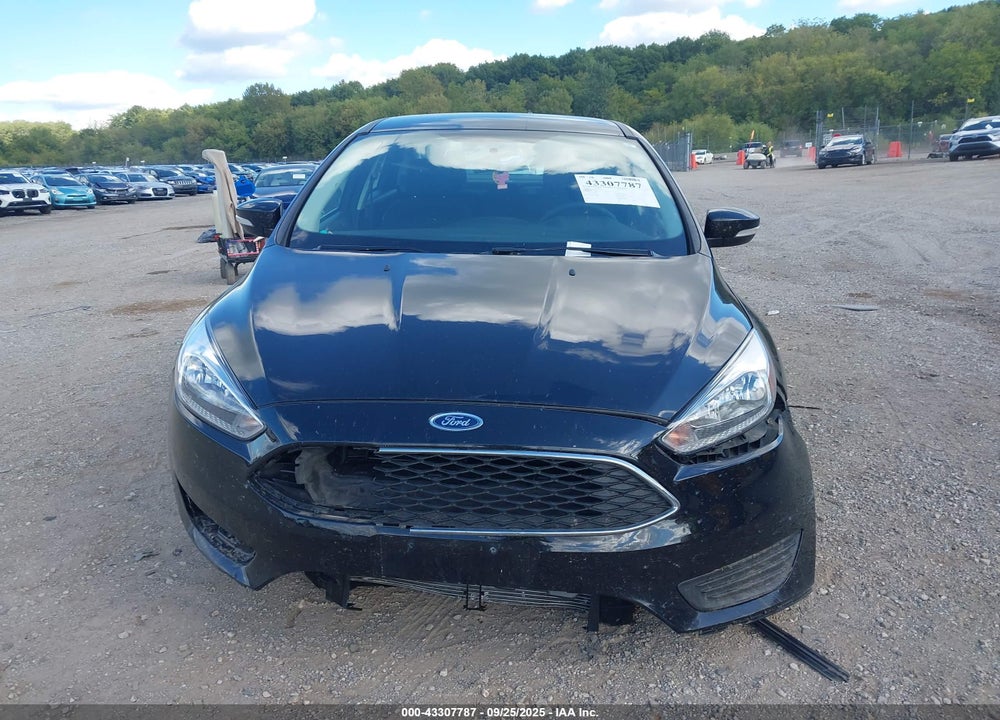 2017 FORD FOCUS SE VIN: 1FADP3F23HL315639
