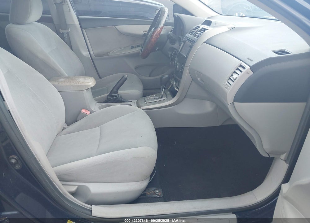 2013 TOYOTA COROLLA LE VIN: 2T1BU4EE3DC009618