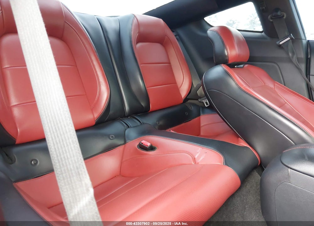 2015 FORD MUSTANG VIN: 1FA6P8CF5F5369233