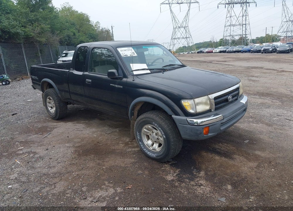 1999 TOYOTA TACOMA VIN: 4TAWM72N1XZ537364