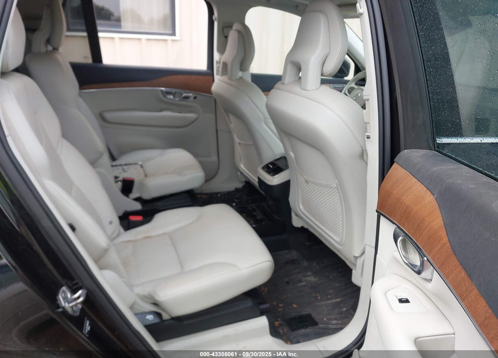 2021 VOLVO XC90 VIN: YV4A221K3M1688468