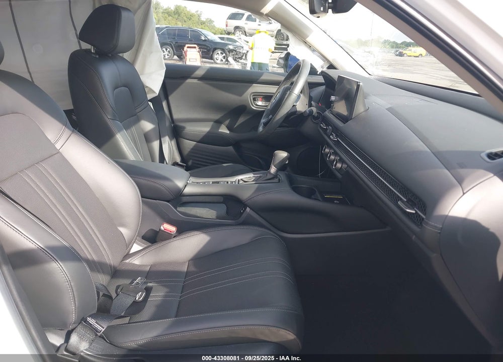 2024 HONDA HR-V VIN: 3CZRZ1H78RM736578