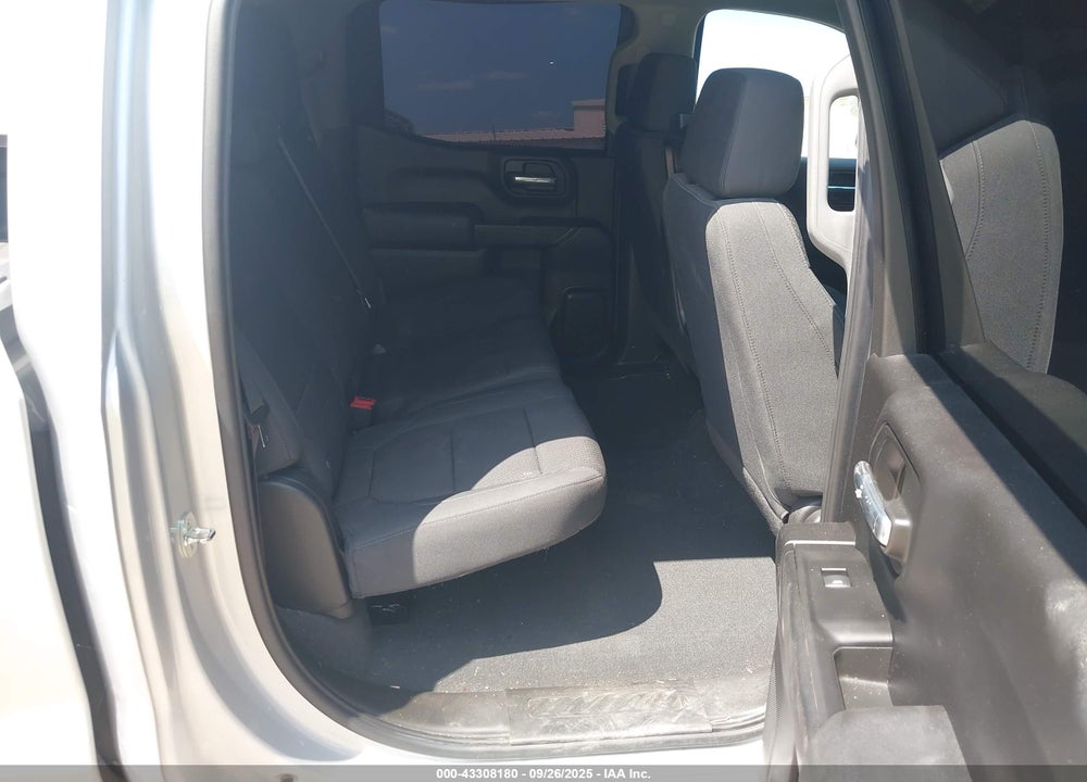 2021 CHEVROLET SILVERADO 1500 4WD SHORT BED CUSTOM TRAIL BOSS VIN: 1GCPYCEF2MZ365674