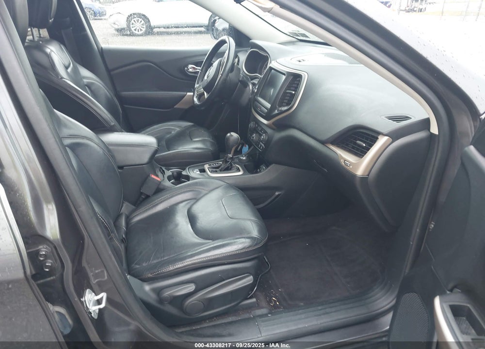 2017 JEEP CHEROKEE VIN: 1C4PJMDS6HW639765