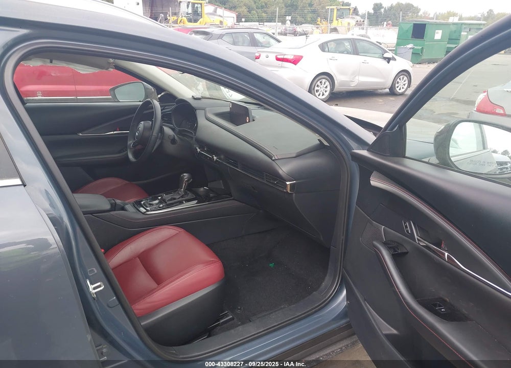 2025 MAZDA CX-30 VIN: 3MVDMBCM6SM766183