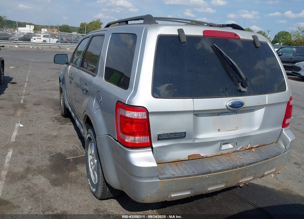 2010 FORD ESCAPE XLT VIN: 1FMCU0D79AKA03909