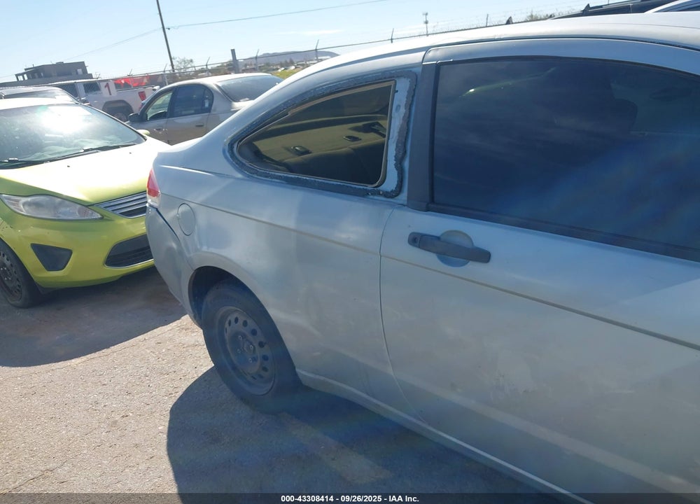 2008 FORD FOCUS VIN: 1FAHP32N68W239690