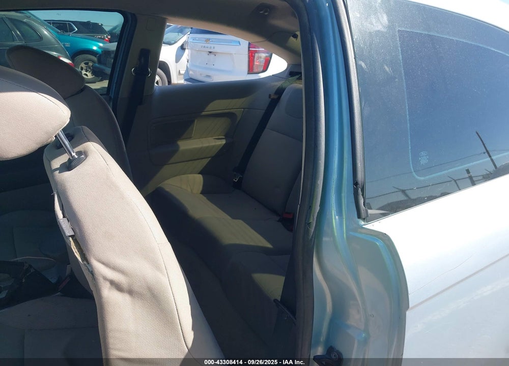 2008 FORD FOCUS VIN: 1FAHP32N68W239690