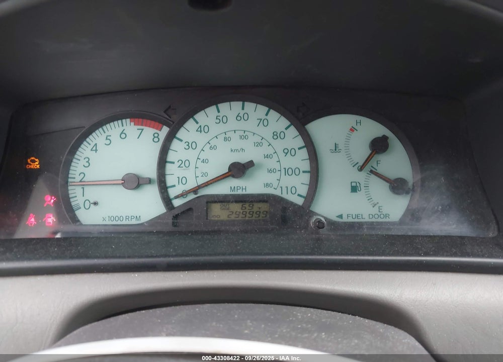 2004 TOYOTA COROLLA LE VIN: JTDBR32E742048193