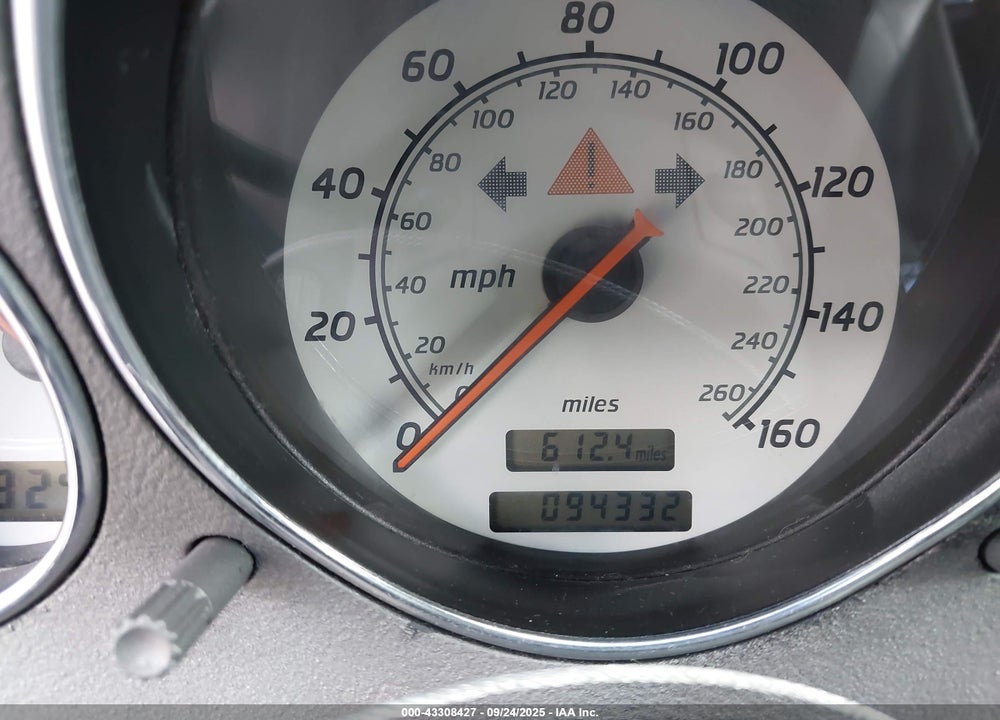 2001 MERCEDES-BENZ SLK 320 VIN: WDBKK65F71F210921