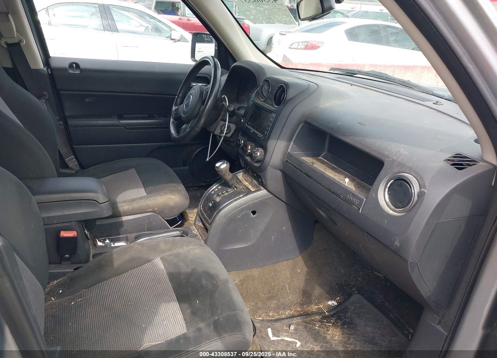2016 JEEP PATRIOT LATITUDE VIN: 1C4NJRFB9GD522466