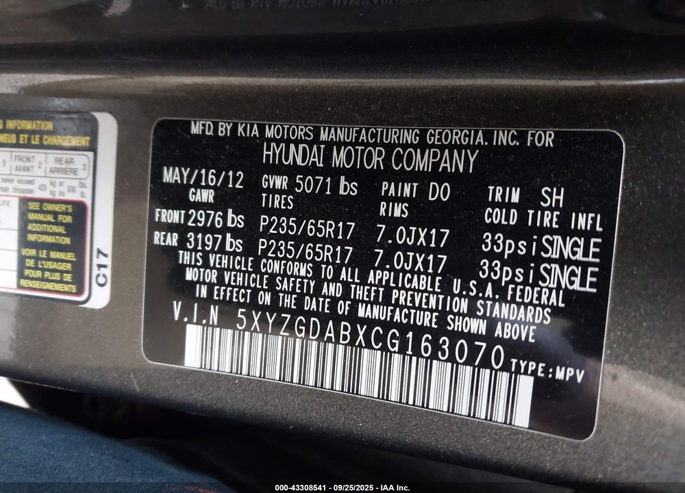 2012 HYUNDAI SANTA FE VIN: 5XYZGDABXCG163070