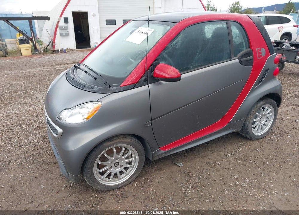 2014 SMART FORTWO VIN: WMEEJ9AA2EK732965