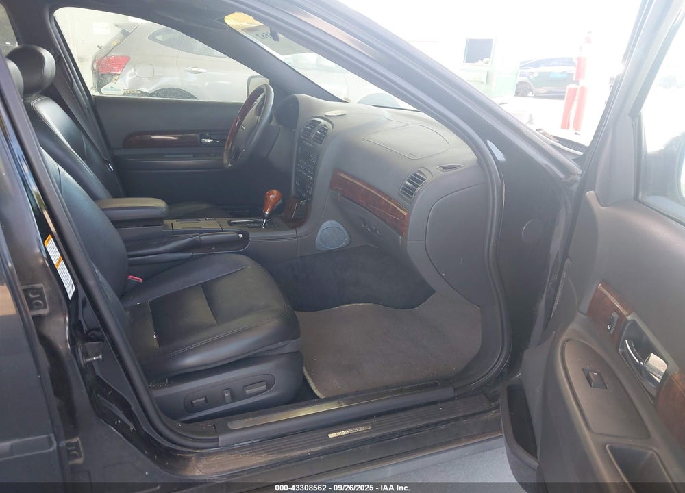 2000 LINCOLN LS V8 AUTO VIN: 1LNHM87A3YY932237