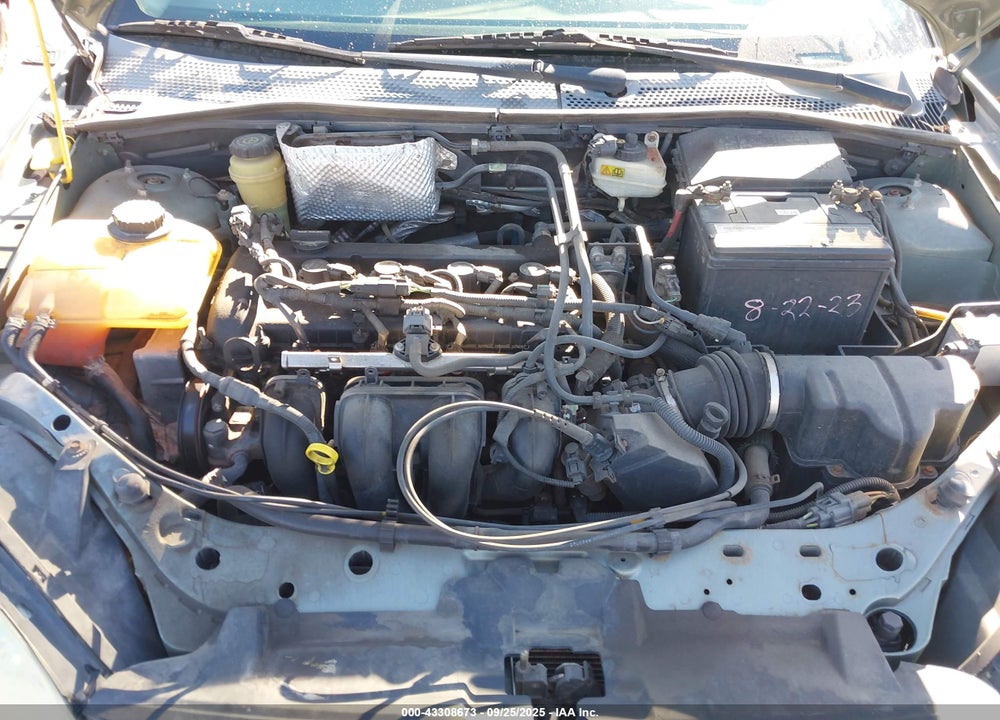2005 FORD FOCUS ZX4 VIN: 1FAFP34N95W265653