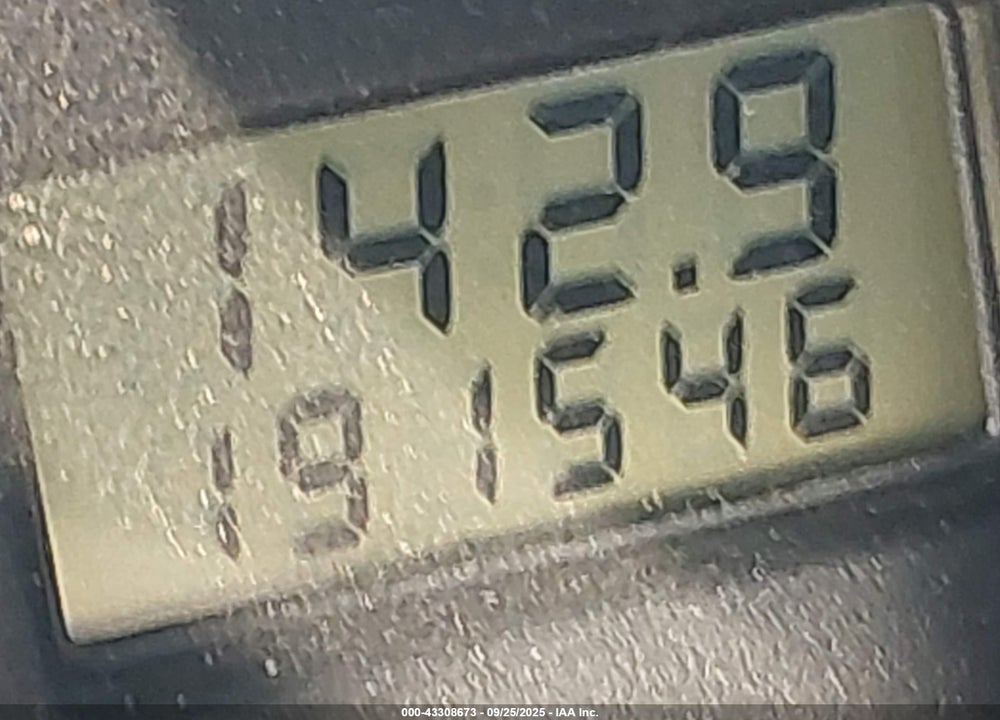 2005 FORD FOCUS ZX4 VIN: 1FAFP34N95W265653