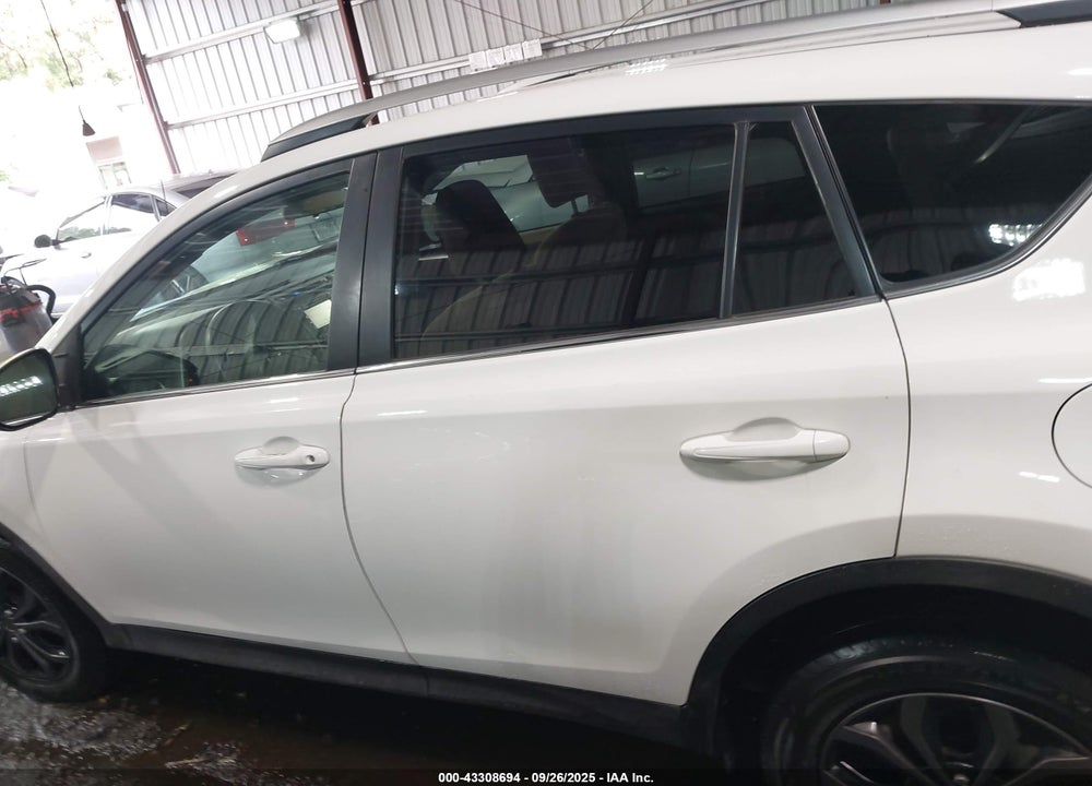 2013 TOYOTA RAV4 LE VIN: 2T3BFREV9DW005859