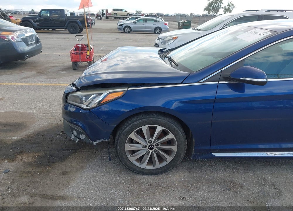 2015 HYUNDAI SONATA SPORT VIN: 5NPE34AF3FH031908