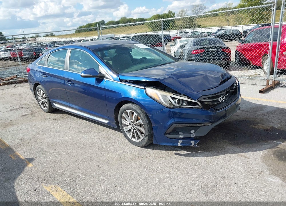2015 HYUNDAI SONATA SPORT VIN: 5NPE34AF3FH031908