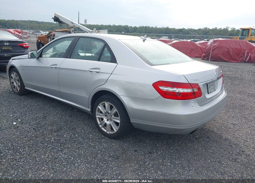 2012 MERCEDES-BENZ E 350 4MATIC VIN: WDDHF8JB5CA634070