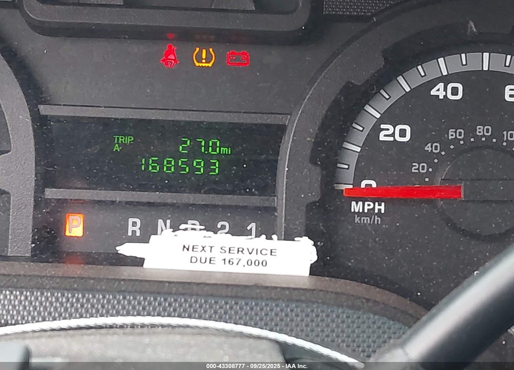 2011 FORD E-350 SUPER DUTY XL VIN: 1FBNE3BLXBDA70461