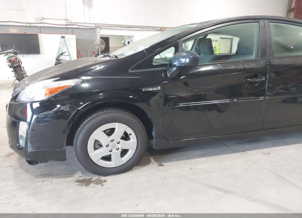 2011 TOYOTA PRIUS VIN: JTDKN3DU4B0293557