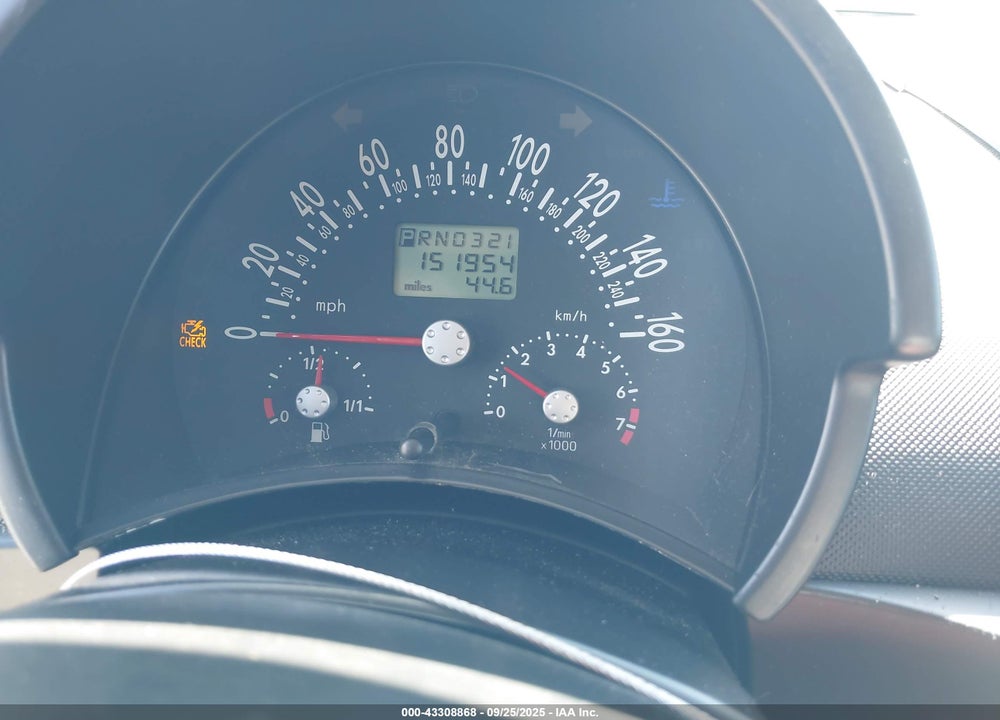 2002 VOLKSWAGEN NEW BEETLE GLX VIN: 3VWDD21C02M406934
