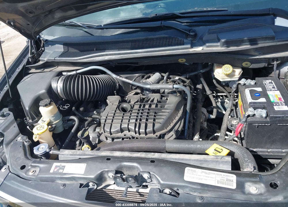 2016 CHRYSLER TOWN & COUNTRY VIN: 2C4RC1BG6GR156445