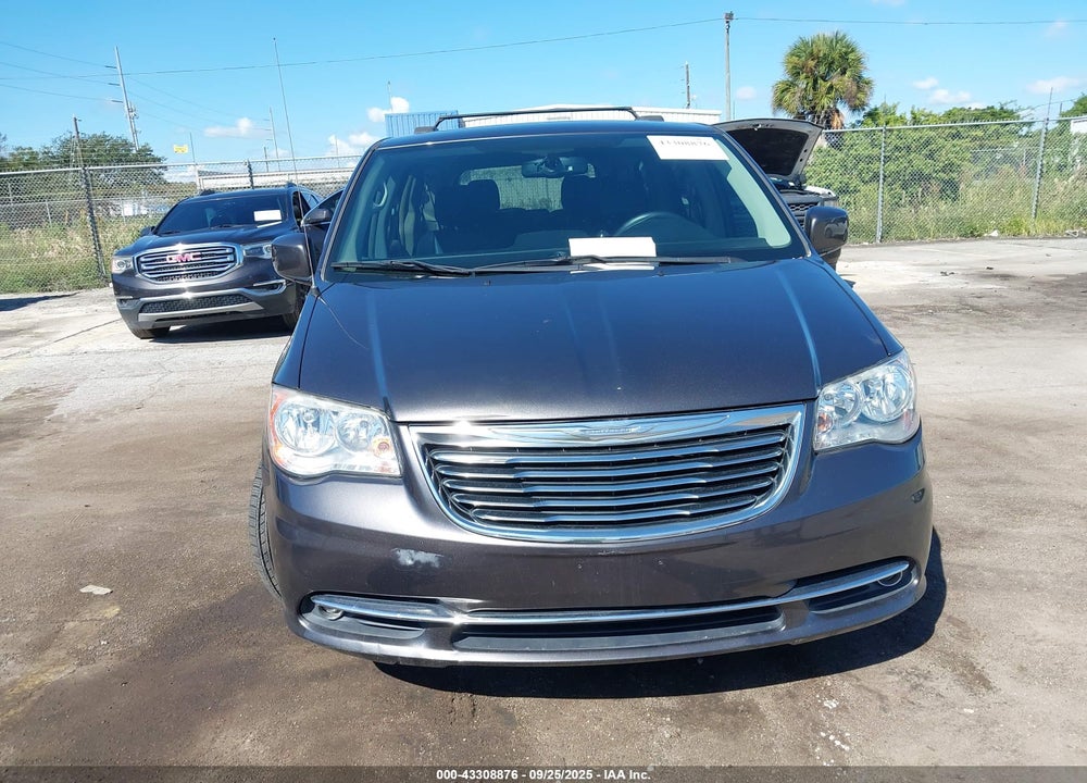 2016 CHRYSLER TOWN & COUNTRY VIN: 2C4RC1BG6GR156445