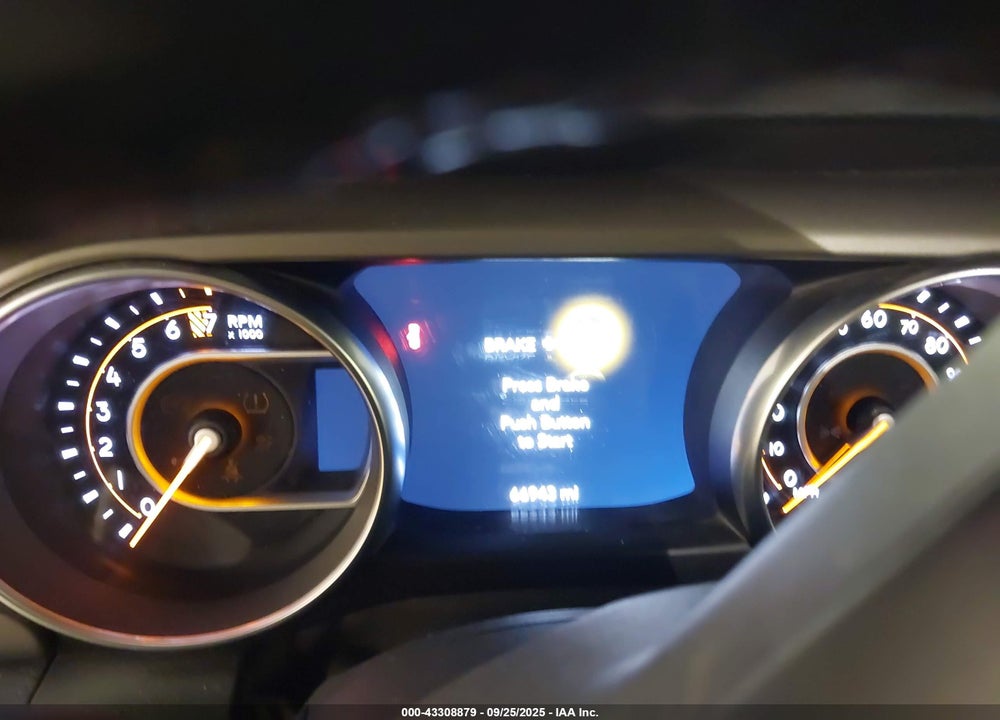 2021 JEEP WRANGLER UNLIMITED VIN: 1C4HJXDG8MW523236