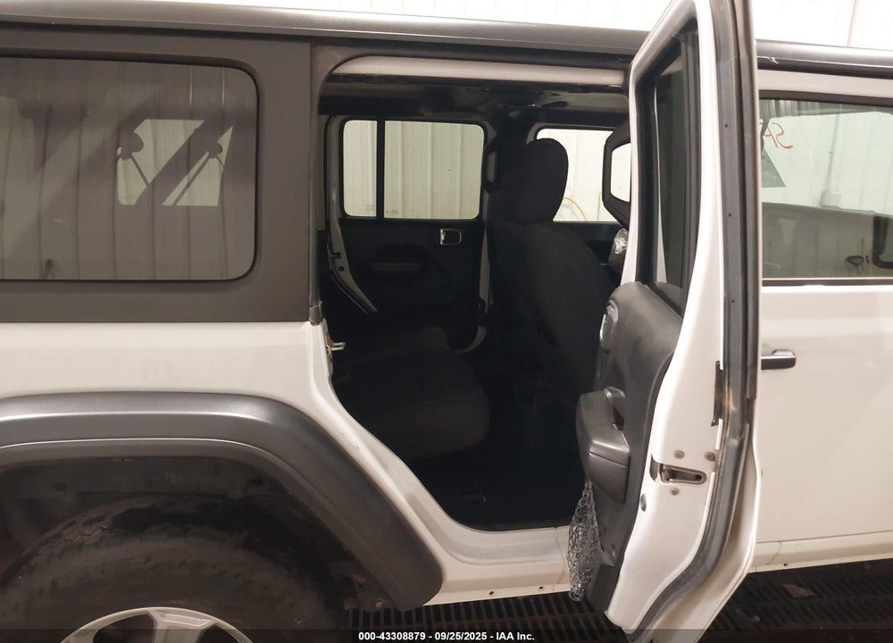 2021 JEEP WRANGLER UNLIMITED VIN: 1C4HJXDG8MW523236