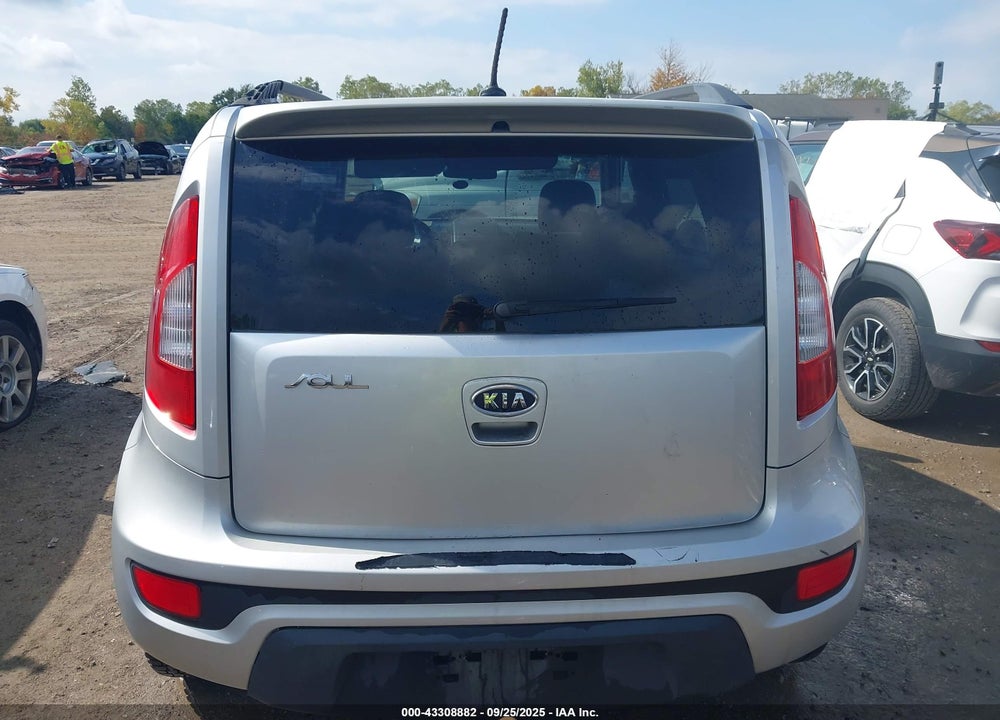 2012 KIA SOUL VIN: KNDJT2A51C7359810