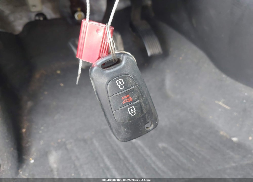 2012 KIA SOUL VIN: KNDJT2A51C7359810