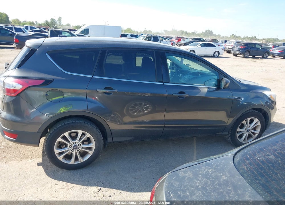 2017 FORD ESCAPE SE VIN: 1FMCU0GD6HUE38595