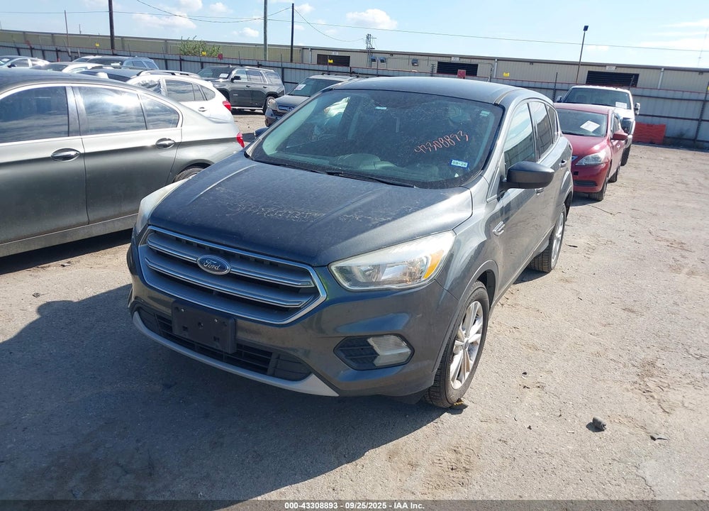 2017 FORD ESCAPE SE VIN: 1FMCU0GD6HUE38595