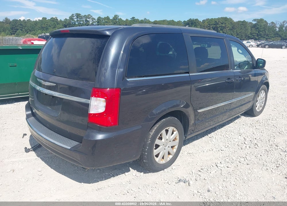 2014 CHRYSLER TOWN & COUNTRY VIN: 2C4RC1BG3ER255950