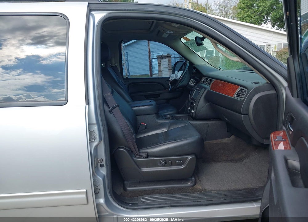 2012 GMC YUKON XL VIN: 1GKS2KE70CR180430