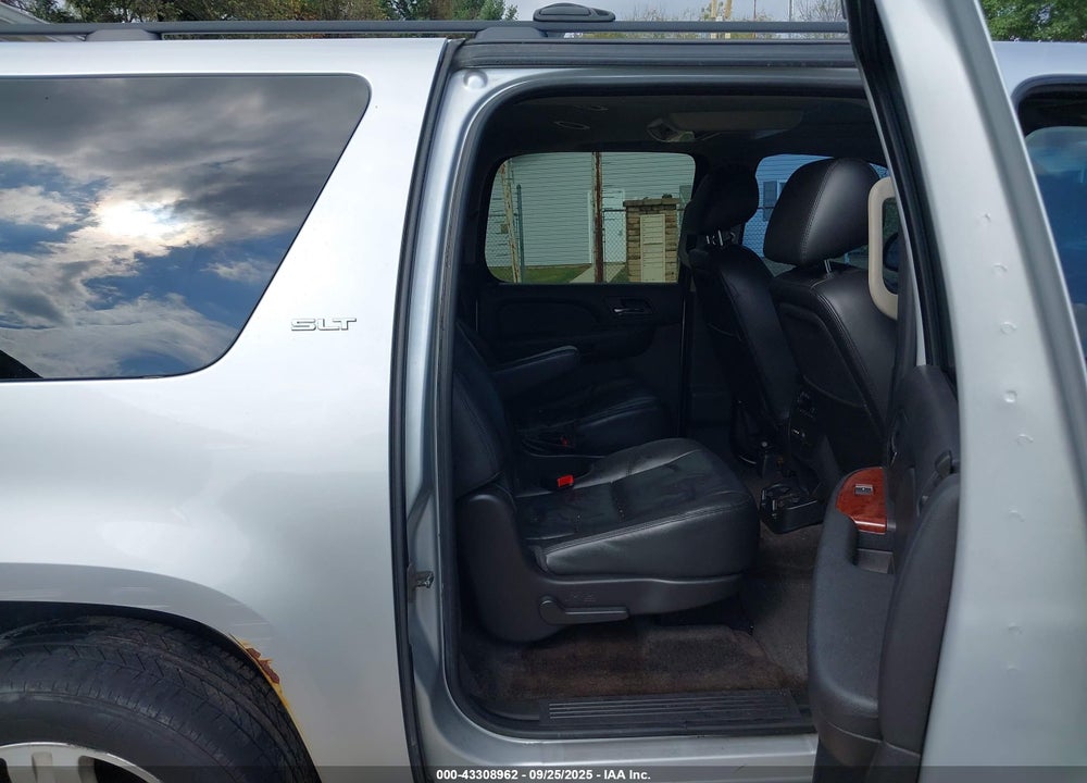 2012 GMC YUKON XL VIN: 1GKS2KE70CR180430