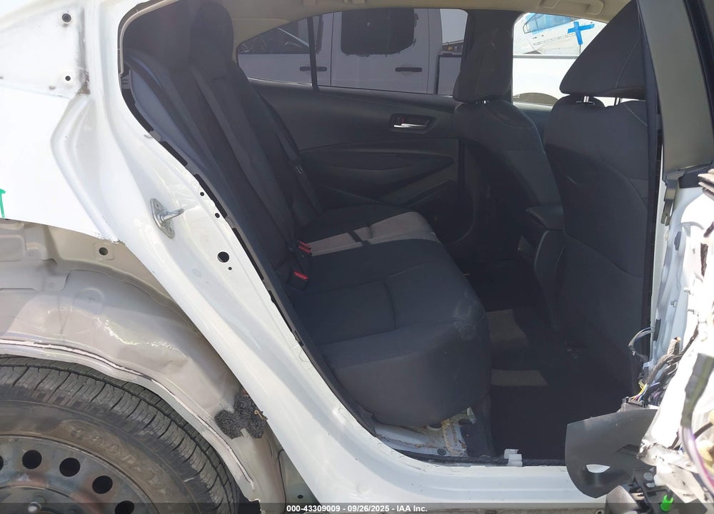 2020 TOYOTA COROLLA LE VIN: JTDEPRAE4LJ046610