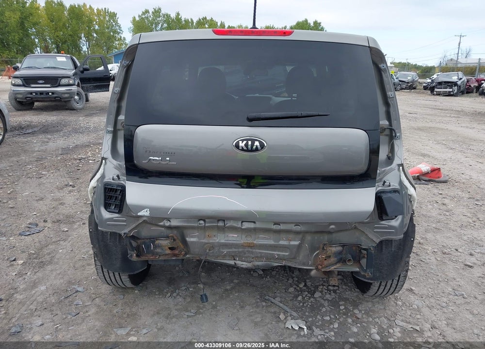 2014 KIA SOUL VIN: KNDJP3A52E7077981