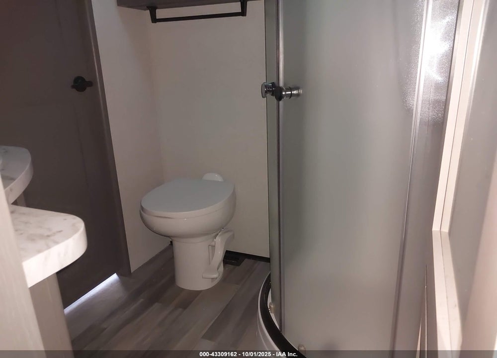 2024 GRAND DESIGN REFLECTION VIN: 573FR3429R9925147