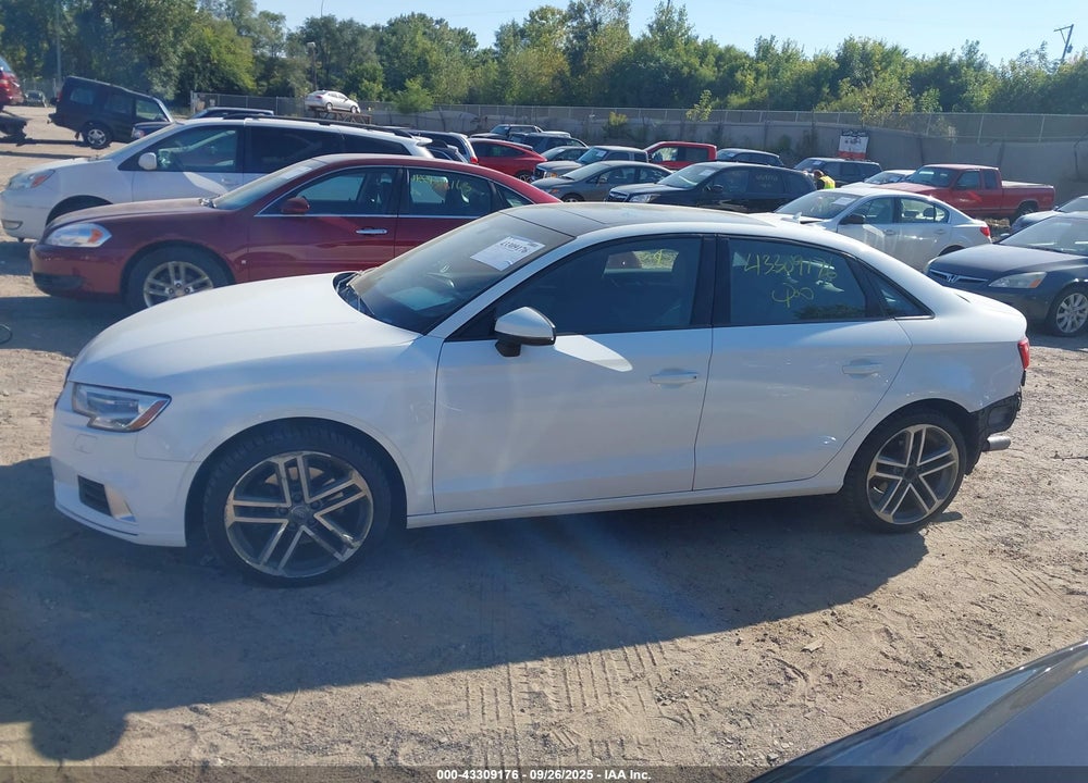 2017 AUDI A3 VIN: WAUB8GFFXH1057556