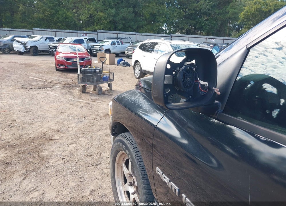 2005 DODGE RAM 1500 SLT/LARAMIE VIN: 1D7HA18D75S360428
